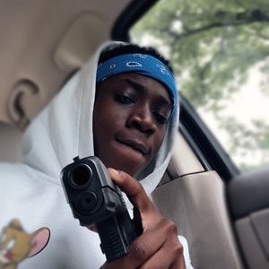 Meet your Posher, Arroniya